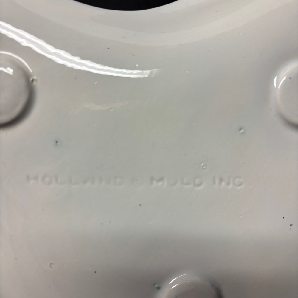 Vintage Holland Mold Inc White Shell-Shaped Ceramic Dish - Picture 2 of 4